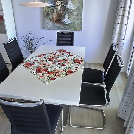 L21 Apartment